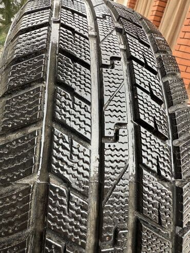 шины бишкек цены: 185»60»15, зима, 2 штук Китай, 95%, без дефектов Район кызыл аскер — 3