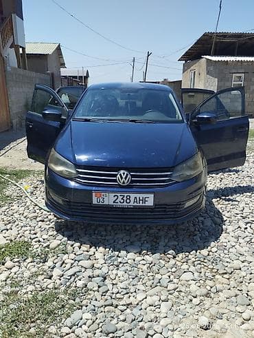 v klass: Volkswagen Polo: 2016 г., 1.6 л, Автомат, Газ, Седан — 1