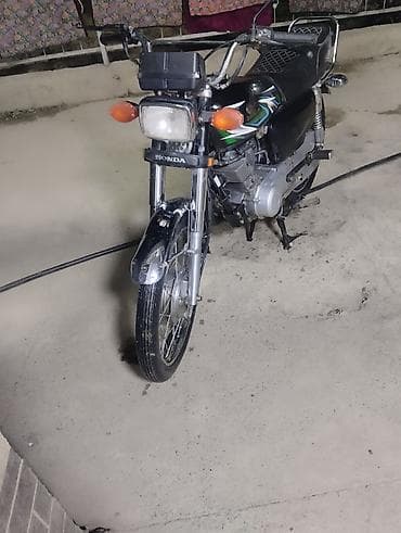 Мотоциклы: Классический мотоцикл Honda, 125 куб. см, Бензин, Взрослый, Б/у — 3