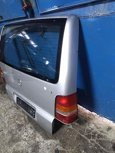 грузовой вито: Крышка багажника Mercedes-Benz, 2002 г., Б/у, Оригинал — 2