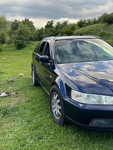 японский пресс: Honda Accord: 1999 г., 2.3 л, Автомат, Бензин, Седан — 4