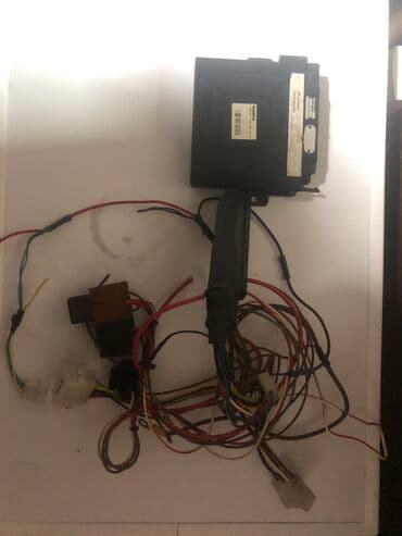 медицинская кровать с электроприводом бу: Блок предохранителей Mercedes-Benz 2003 г., Б/у, Оригинал, Германия — 1