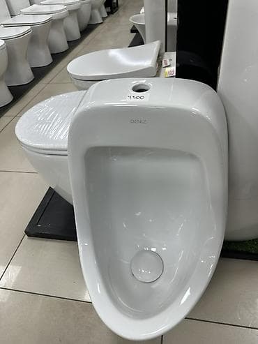 solutions third edition: Писсуар керамический DENIZ, подвесной/напольный тип установки (корпус — 2