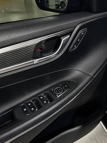eclipse cross: Hyundai Grandeur: 2019 г., 2.4 л, Автомат, Гибрид, Седан — 9