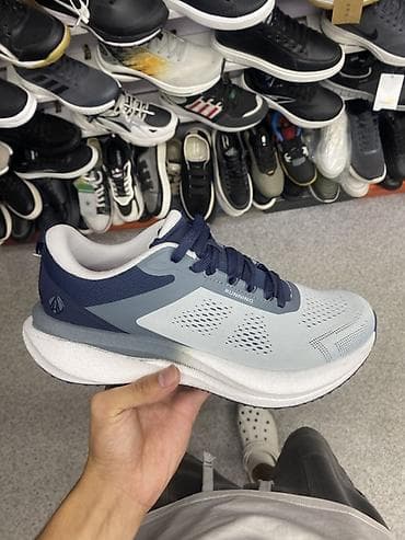 Мужские кроссовки, 39, 40, 41, Nike, Новый, цвет - Серый, Самовывоз, Платная доставка