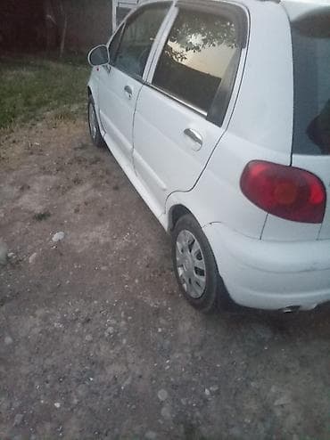 Транспорт: Daewoo Matiz: 2002 г., 0.8 л, Механика, Бензин, Хэтчбэк — 6