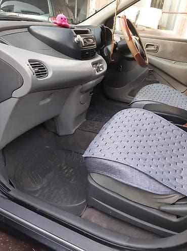 mazda bongo: Nissan Almera Tino: 2001 г., 1.8 л, Автомат, Бензин, Минивэн — 4