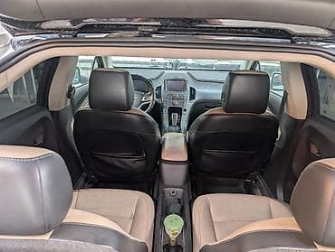 шевроле волть: Chevrolet Volt: 2011 г., Гибрид, Хэтчбэк — 8