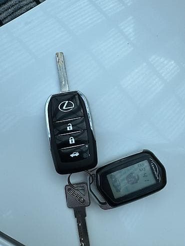 mazda 3: Lexus RX: 2005 г., 3.3 л, Автомат, Кроссовер — 6
