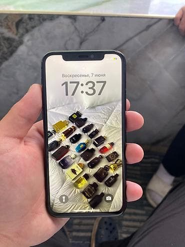 iphone qq: IPhone 11 Pro, Б/у, 256 ГБ, Black Titanium, Зарядное устройство, Защитное стекло, 71 % — 2