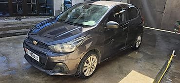 Транспорт: Chevrolet Spark: 2016 г., 1 л, Автомат, Бензин, Универсал — 5