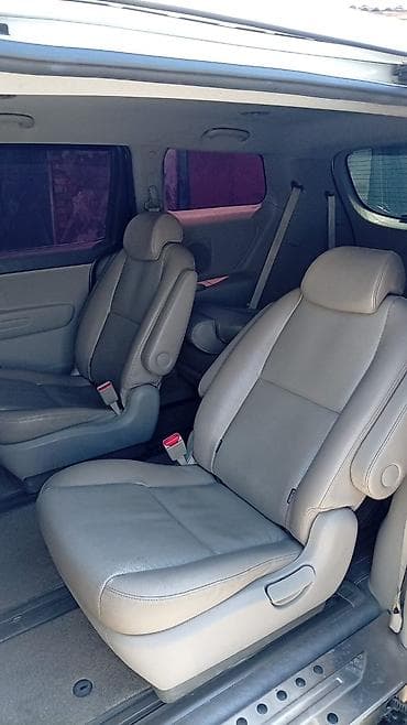 мини ман: Kia Carnival: 2018 г., 2.2 л, Автомат, Дизель, Минивэн — 5