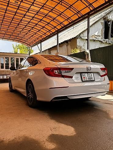 124 e500: Honda Accord: 2018 г., 1.5 л, Вариатор, Бензин, Седан — 7