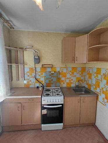 6: 1 комната, 32 м², 6 мкр 104 серия, 4 этаж, Косметический ремонт — 4