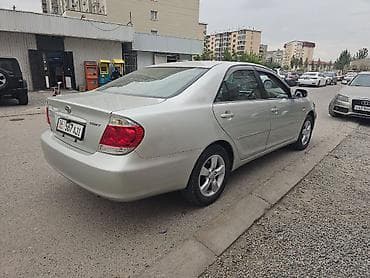 Toyota Camry: 2005 г., 2.4 л, Автомат, Бензин, Седан