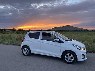 авто до 6000 долларов: Chevrolet Spark: 2020 г., Бензин, Хэтчбэк — 5