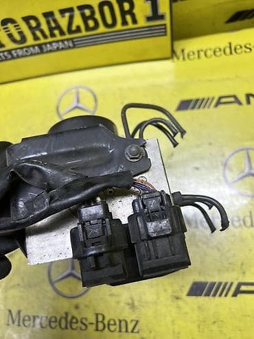 таеьа: Блок ABS Toyota Б/у, Оригинал, Япония — 2