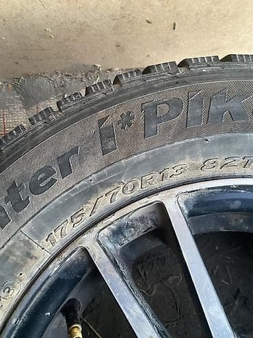 subaru forester 3: Колеса в сборе 175 / 70 / R 13, Зимняя шипованная, Комплект, Литые — 4