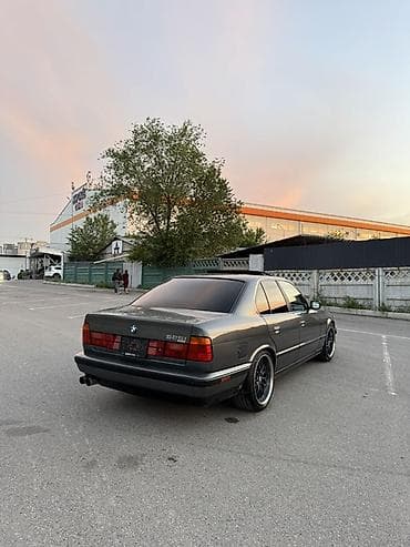 BMW: BMW 5 series: 1989 г., 3 л, Механика, Бензин, Седан — 3