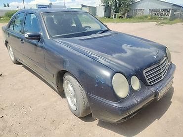 Продажа авто: Mercedes-Benz E-Class: 1999 г., 2 л, Механика, Бензин, Седан — 5