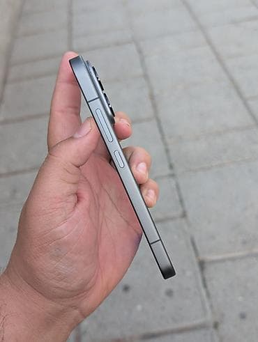 дрон самолет: Xiaomi, 17 Pro, Б/у, 256 ГБ, цвет - Серый, 2 SIM — 4