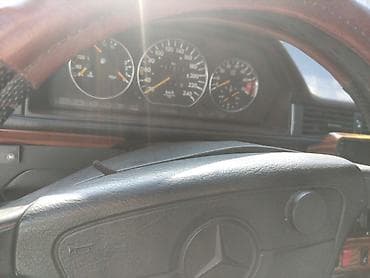 ешка 281: Mercedes-Benz W124: 1993 г., 2 л, Механика, Бензин, Седан — 6