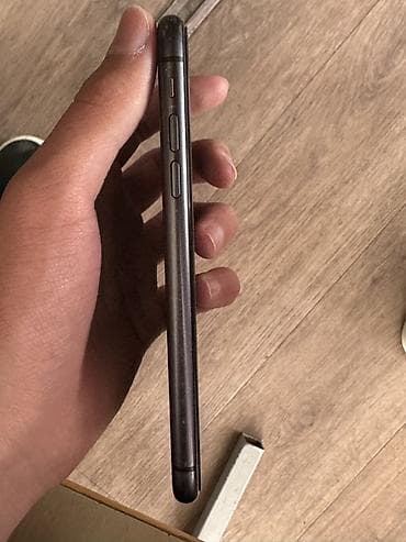 iphone хr: IPhone 11, Б/у, 128 ГБ, Черный, Зарядное устройство, Чехол, 74 % — 2