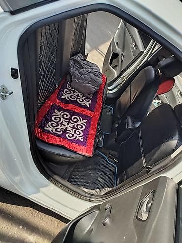 Hyundai: Hyundai Solaris: 2017 г., 1.4 л, Автомат, Бензин, Седан — 7