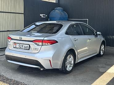 пресс для авто: Toyota Levin: 2020 г., 1.8 л, Вариатор, Гибрид, Седан — 4