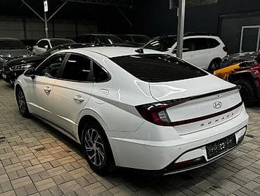 sonata: Hyundai Sonata: 2021 г., 2 л, Автомат, Гибрид, Фастбек — 4