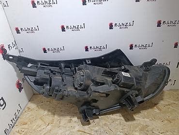 Сальники: Передняя левая фара Hyundai 2019 г., Б/у, Оригинал — 2