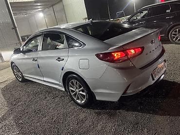 Hyundai Sonata: 2021 г., 2 л, Автомат, Газ, Седан — 6