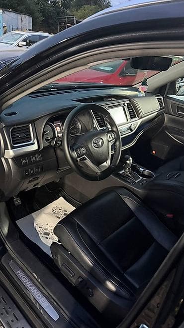 prius plus: Toyota Highlander: 2018 г., 3.5 л, Автомат, Гибрид, Кроссовер — 7