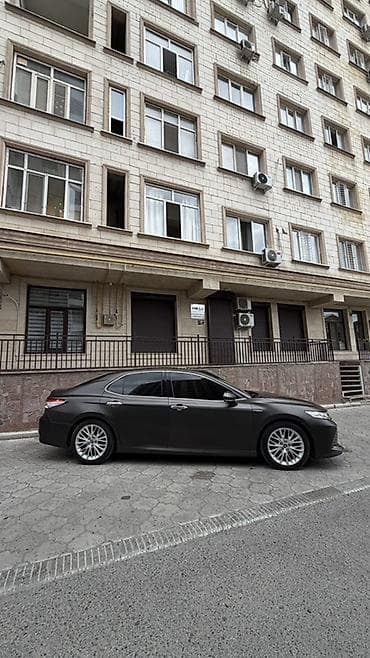 камри карола: Toyota Camry: 2018 г., 2.5 л, Автомат, Гибрид, Седан — 2