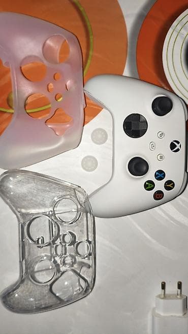 microsoft xbox: Продам Xbox Series S на 512 GB В комплекте 1 Оригинальный джойстик — 2