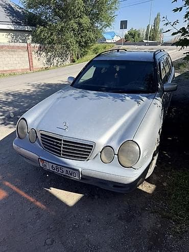 Mercedes-Benz E-Class: 2001 г., 2.2 л, Механика, Дизель, Универсал