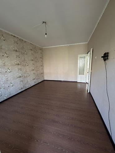 квартиры токмак: 3 комнаты, 62 м², 105 серия, 3 этаж, Косметический ремонт — 2