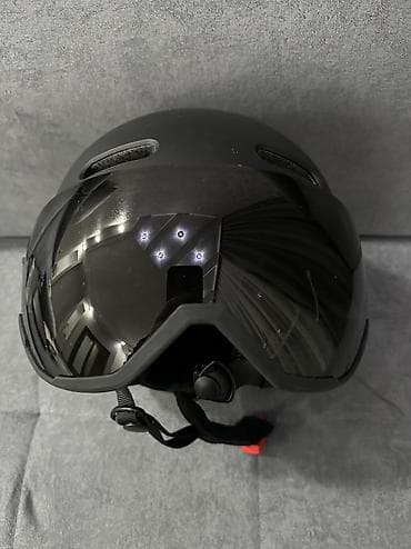 Шлем горнолыжный