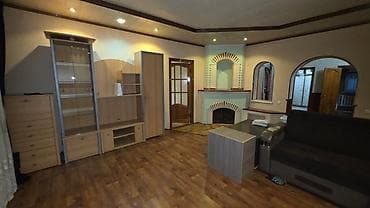 Үйлөрдү ижарага берүү: 150 м², 5 бөлмө, Брондолгон эшиктер, Кондиционер, Бассейн — 4