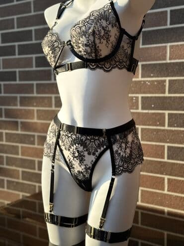 оборудование для нижнего белья: Комплект, Бюстгальтер, Стринги, Гипюр, С кружевом — 2
