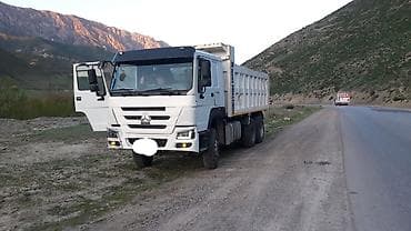 honda av6500: Грузовик, Howo, Стандарт, Б/у — 2