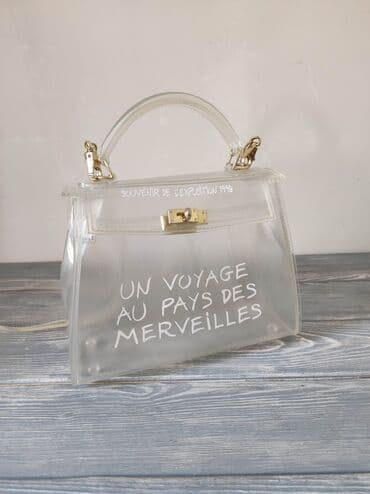 Продается сумка В отличном состоянии Цена 600 сом Купить можно в 10