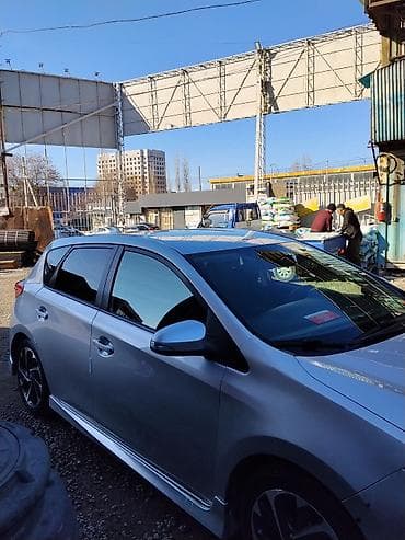 lada priors: Toyota Corolla: 2017 г., 1.8 л, Типтроник, Бензин, Хэтчбэк — 7