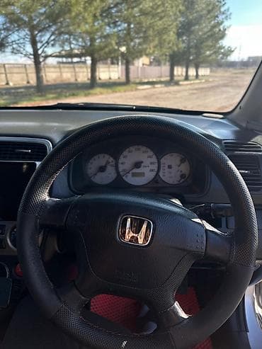 honda stepwgn 1: Honda Stream: 2002 г., 2 л, Типтроник, Бензин, Минивэн — 9