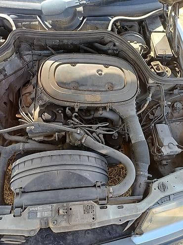 Mercedes-Benz W124: 1990 г., 2.3 л, Механика, Бензин, Седан