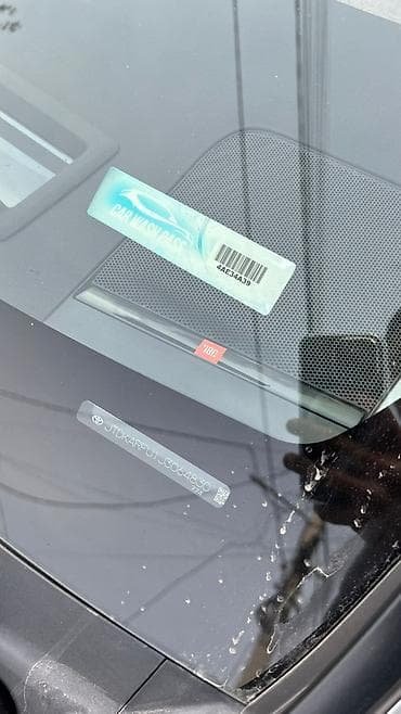 prius prime: Toyota Prius: 2018 г., 1.8 л, Гибрид, Лифтбек — 10