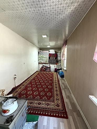 до 200000 сом ош: 🏡 Продается дом в Сокулуке 📍 Участок — 4,62 сотки 🏠 2 жилые комнаты с — 9