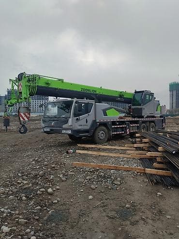 е36 e36: Автокран, Zoomlion, 2020 г., от 30 м — 1