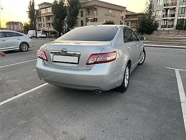 corolla 2016: Toyota Camry: 2009 г., 2.5 л, Автомат, Бензин, Седан — 5