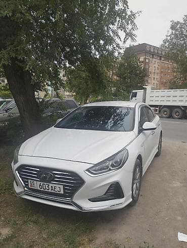 highlander 2012: Сдается Hyundai Sonata, белый седан бизнес-класса.Депозит 20,000 сом — 1